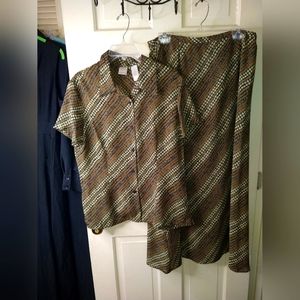 Emma James Skirt Set, size 12